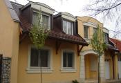  - Csal�di h�z, Szolnok, G�rdonyi �t (2003)