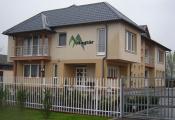  - Magt�r Kft., Iroda�p�let, Szolnok (2006)