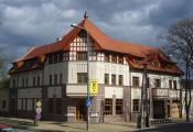  - Feh�rkereszt Gy�gyszert�r �s t�rsash�z, T�r�kszentmikl�s (2008)